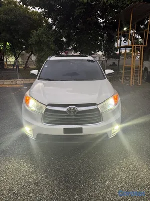 2015 Toyota Highlander — foto 3 / 13