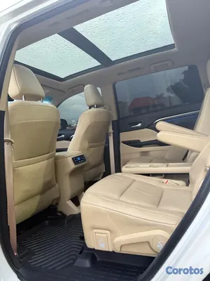 2015 Toyota Highlander — foto 6 / 13