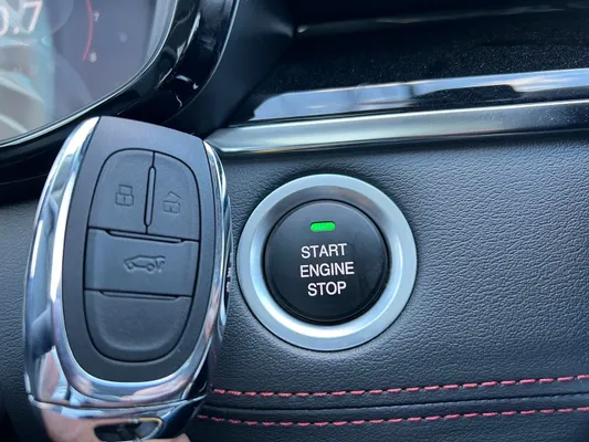 2024 Maxus D60 — foto 9 / 10