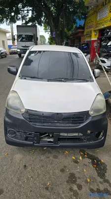 2014 Daihatsu Mira — foto 4 / 7