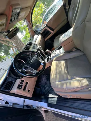 2010 Toyota 4 Runner — foto 5 / 9