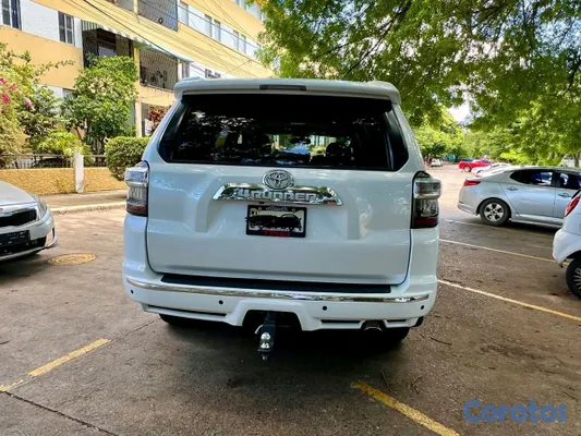 2010 Toyota 4 Runner — foto 9 / 9