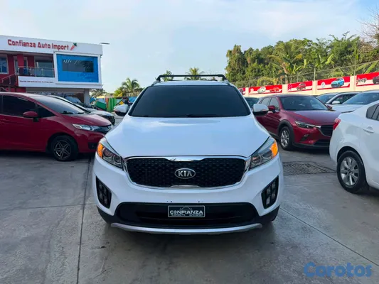 2016 Kia Sorento — foto 3 / 8