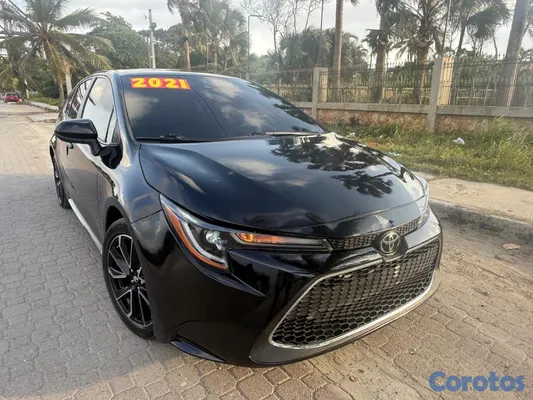 2021 Toyota Corolla — foto 2 / 8