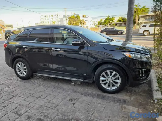 2017 Kia Sorento — foto 5 / 6