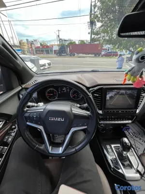 2022 Isuzu Dmax — foto 4 / 10