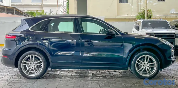 2019 Porsche Cayenne — foto 3 / 11