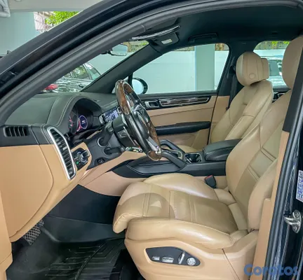2019 Porsche Cayenne — foto 6 / 11