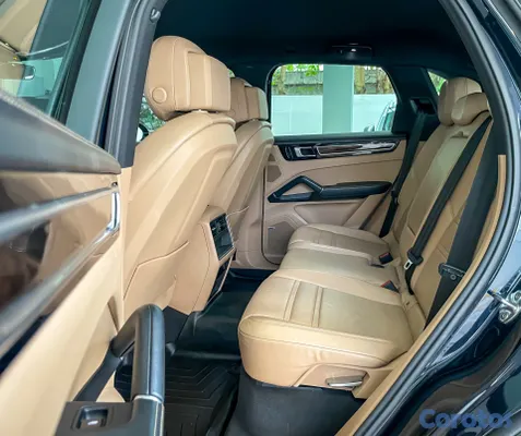 2019 Porsche Cayenne — foto 7 / 11
