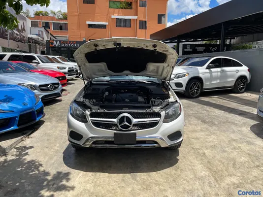 2017 Mercedes-Benz Clase GLC — foto 8 / 10