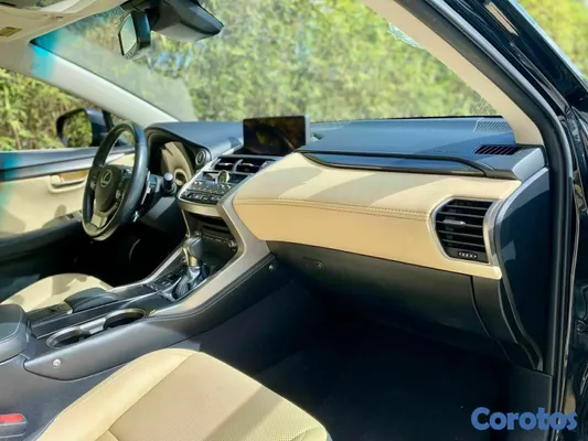 2018 Lexus NX — foto 5 / 10