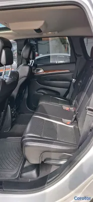 2011 Jeep Grand Cherokee — foto 6 / 14