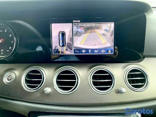 2017 Mercedes Clase E — foto 4 / 10