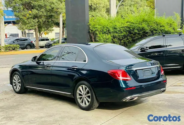 2017 Mercedes Clase E — foto 10 / 10