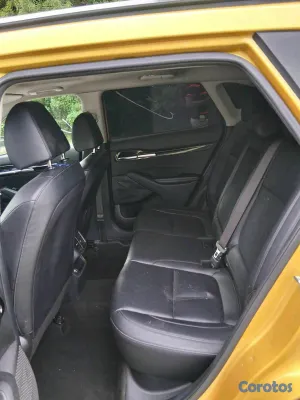 2021 Kia Seltos — foto 8 / 10