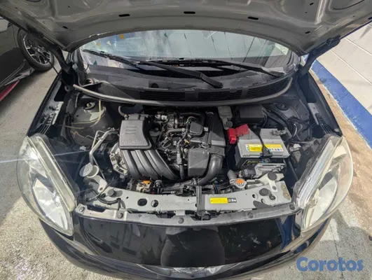 2020 Nissan March — foto 10 / 13
