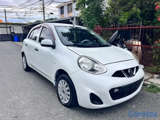 2014 Nissan March — foto 6 / 8