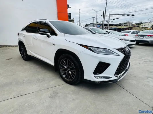 2022 Lexus Rx — foto 2 / 10