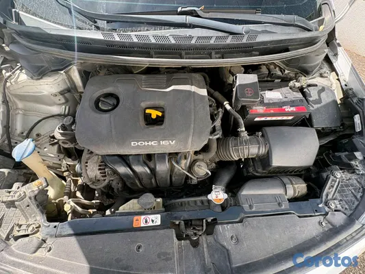 2016 Kia Forte — foto 5 / 9