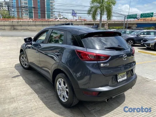2017 Mazda CX-3 — foto 4 / 8