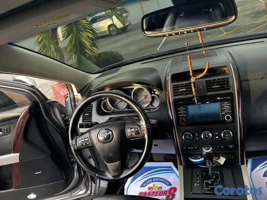 2015 Mazda CX-9 — foto 17 / 20
