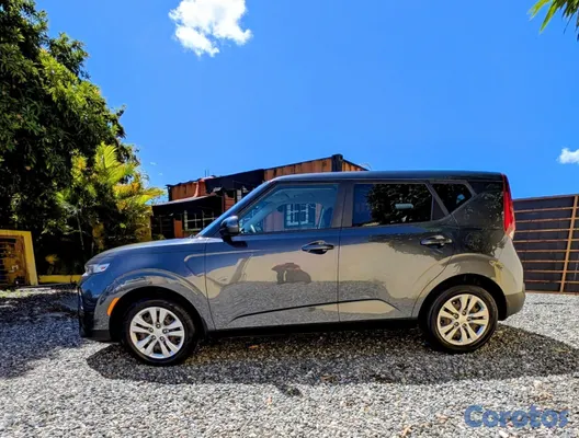 2020 Kia Soluto — foto 3 / 10