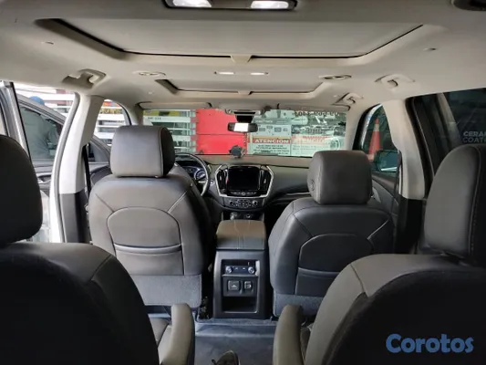 2021 Chevrolet Traverse — foto 5 / 9