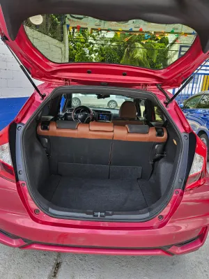 2019 Honda Fit — foto 9 / 10