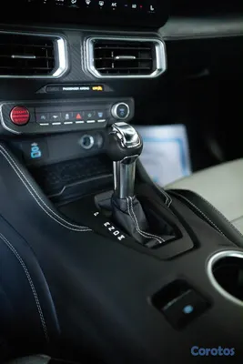2024 Ford Mustang — foto 9 / 12