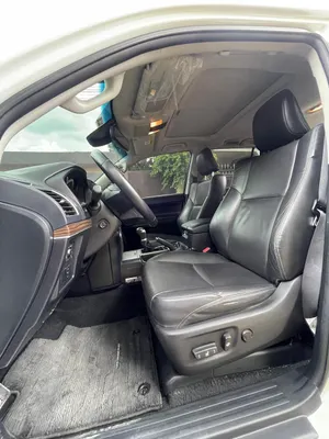 2023 Toyota Land Cruiser Prado — foto 6 / 10