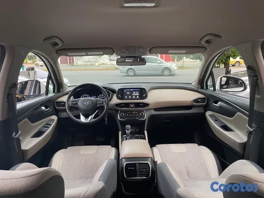 2019 Hyundai Santa Fe — foto 4 / 8