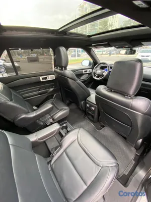 2020 Ford Explorer — foto 9 / 11