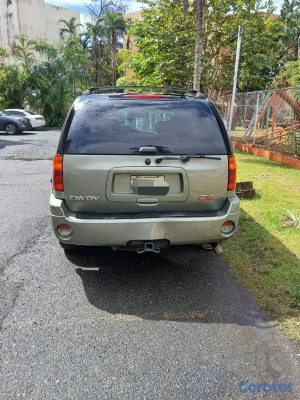 2004 GMC Envoy — foto 3 / 3