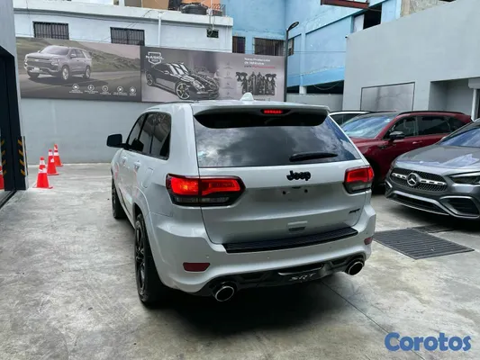 2015 Jeep Cherokee — foto 4 / 9