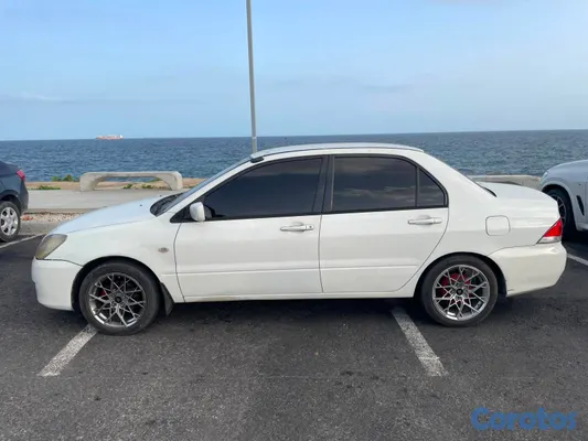 2005 Mitsubishi Lancer — foto 8 / 8