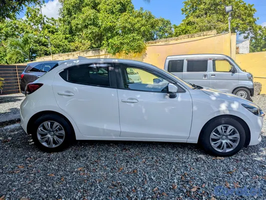 2020 Mazda Demio — foto 5 / 10