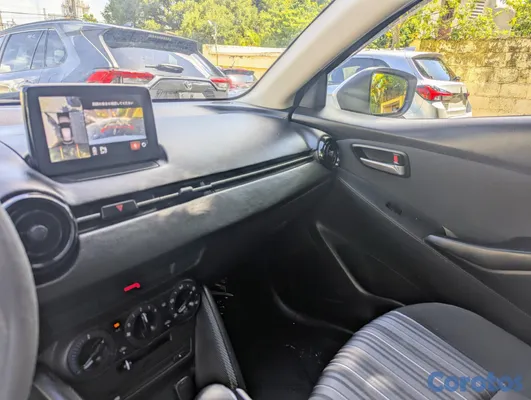 2020 Mazda Demio — foto 10 / 10