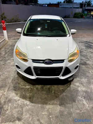 2013 Ford Focus — foto 2 / 7