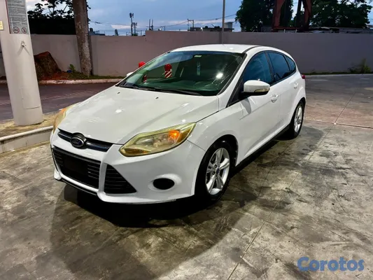 2013 Ford Focus — foto 3 / 7
