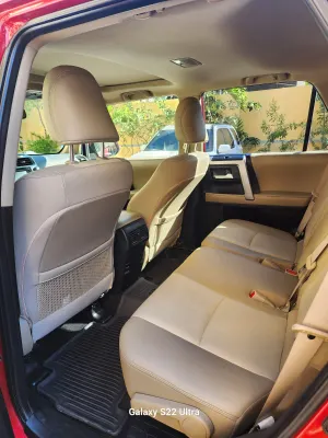 2019 Toyota 4 Runner — foto 7 / 8