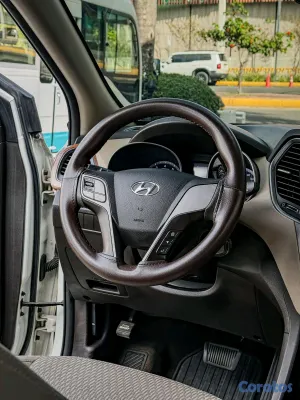 2013 Hyundai Santa Fe — foto 4 / 12