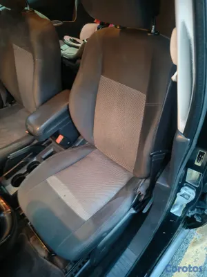2014 Jeep Patriot — foto 9 / 12