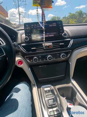 2018 Honda Accord — foto 5 / 9