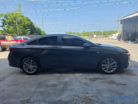2020 Hyundai Sonata — foto 4 / 10