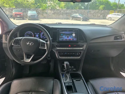 2020 Hyundai Sonata — foto 5 / 10