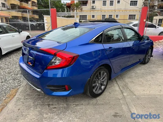 2021 Honda Civic — foto 6 / 10