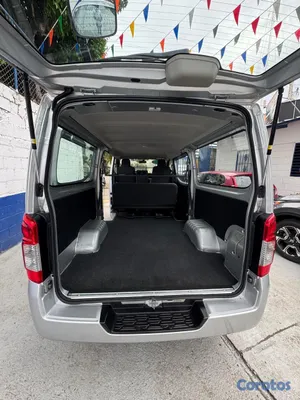 2019 Nissan Caravan — foto 9 / 10