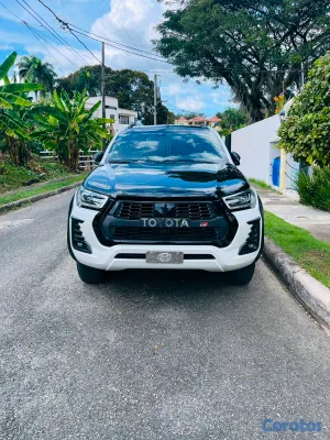 2023 Toyota Hilux