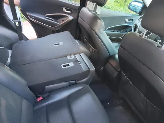 2017 Hyundai Santa Fe — foto 3 / 4