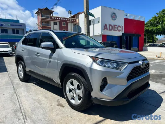 2020 Toyota Rav-4 — foto 7 / 10